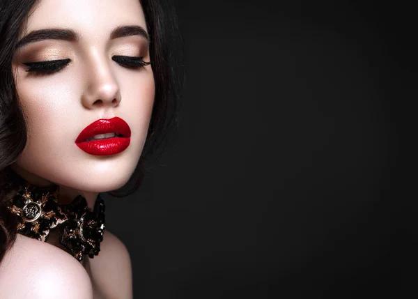 Simple and Elegant Permanent Jewelry Appleton
